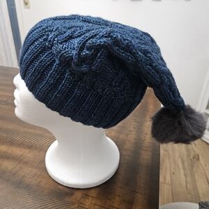 Cozy Knit Pom-Pom Beanie - Navy Blue